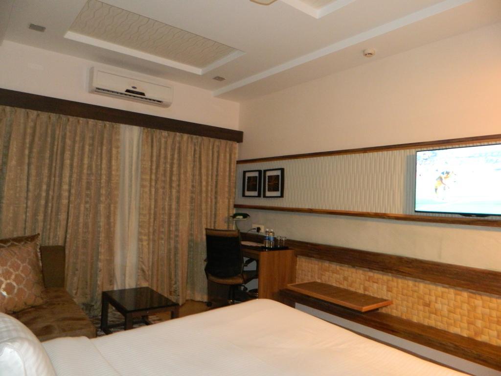 Hotel Pramod Convention &