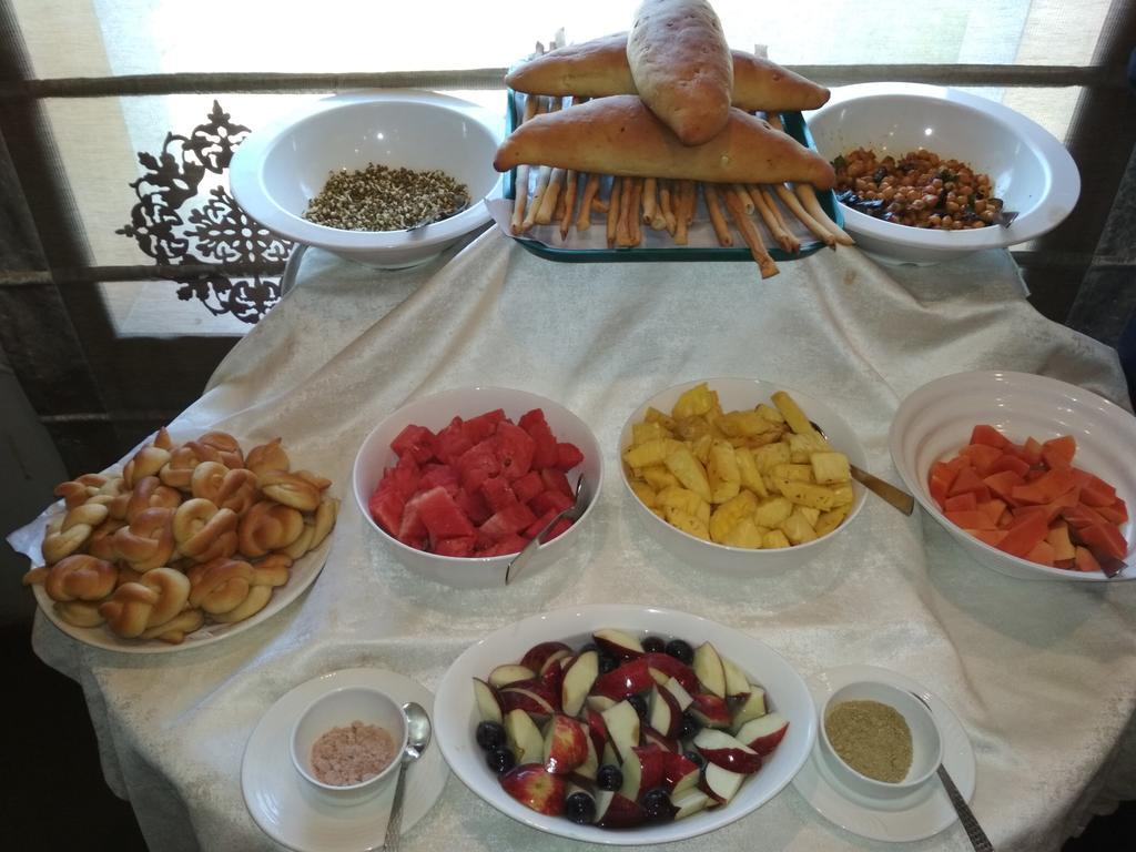 Hotel Pramod Convention & 4*